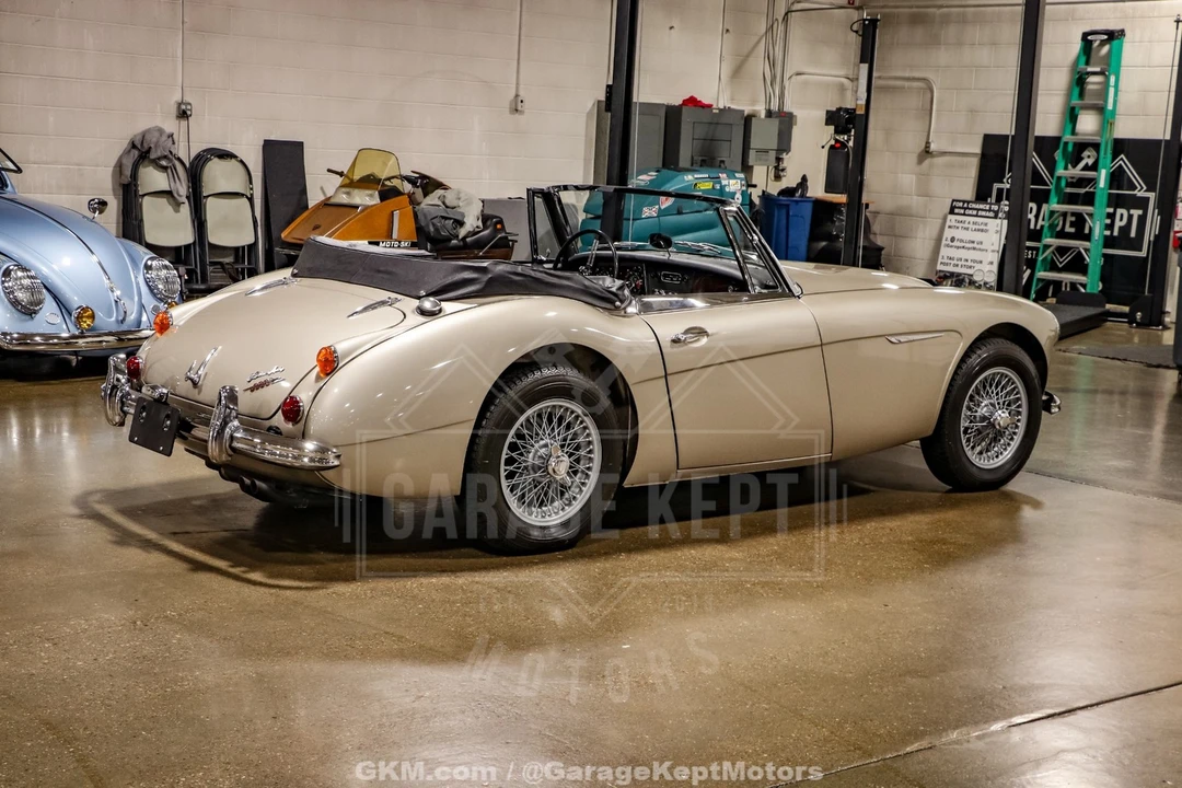 1967 Austin-Healey 3000 Mark III - Image 25 of 31
