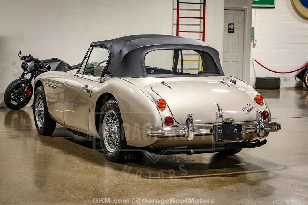 1967 Austin-Healey 3000 Mark III - Image 22 of 31