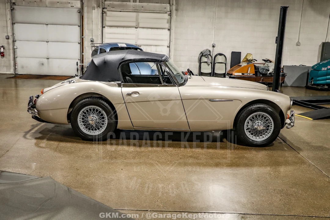 1967 Austin-Healey 3000 Mark III - Image 24 of 31