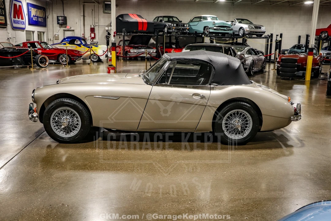 1967 Austin-Healey 3000 Mark III - Image 21 of 31