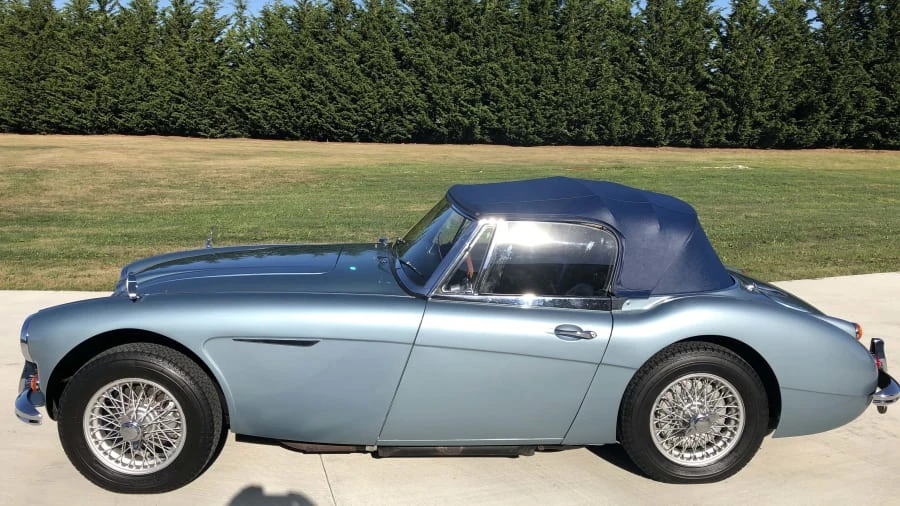 1967 Austin-Healey 3000 Mark III - Image 2 of 31