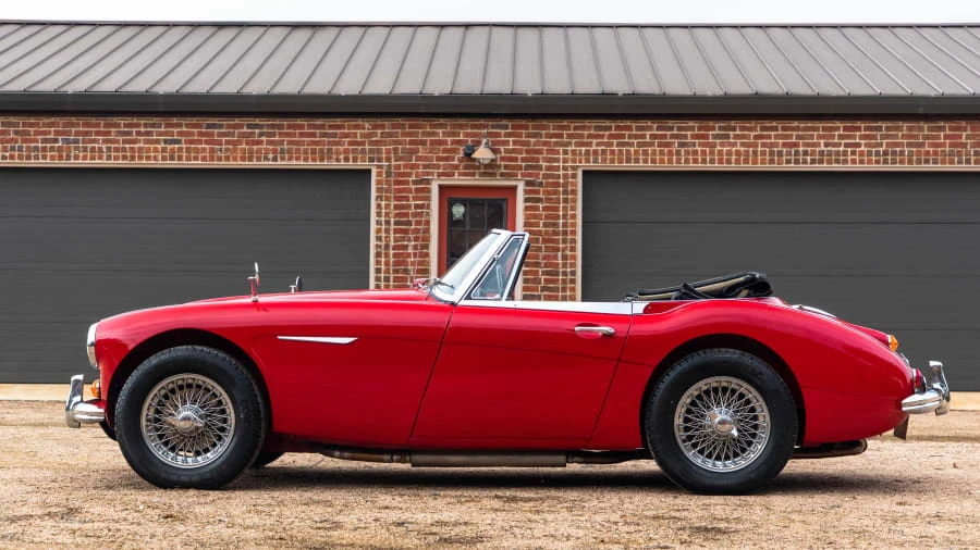 1967 Austin-Healey 3000 Mark III - Image 2 of 12