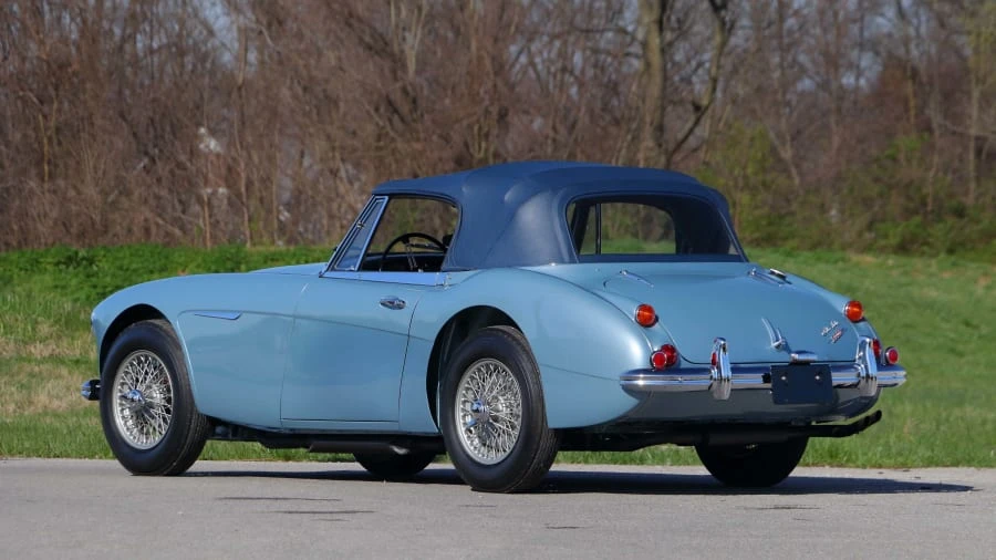 1967 Austin-Healey 3000 Mark III - Image 13 of 20
