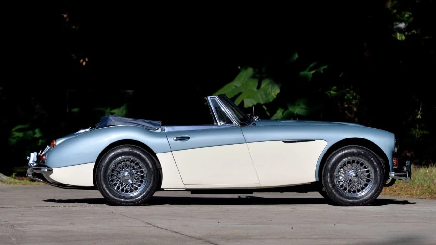 1967 Austin-Healey 3000 Mark III - Image 2 of 19