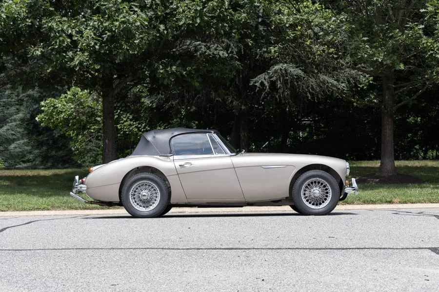 1967 Austin-Healey 3000 Mark III - Image 2 of 31