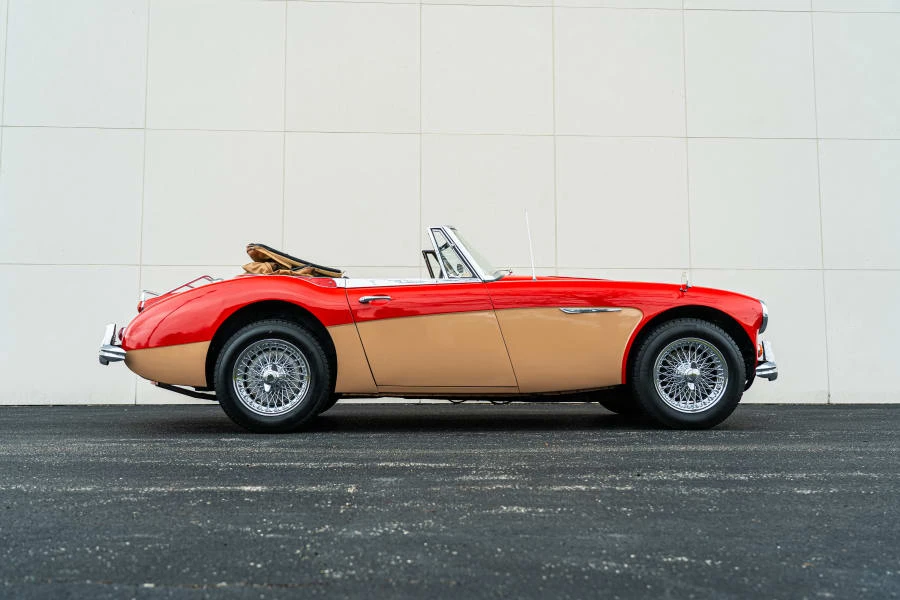 1967 Austin-Healey 3000 Mark III - Image 13 of 31