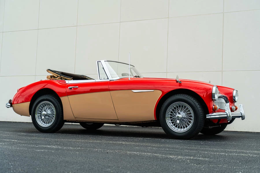 1967 Austin-Healey 3000 Mark III - Image 10 of 31
