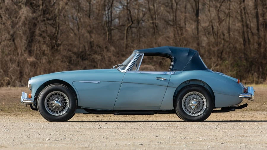 1967 Austin-Healey 3000 Mark III - Image 2 of 20