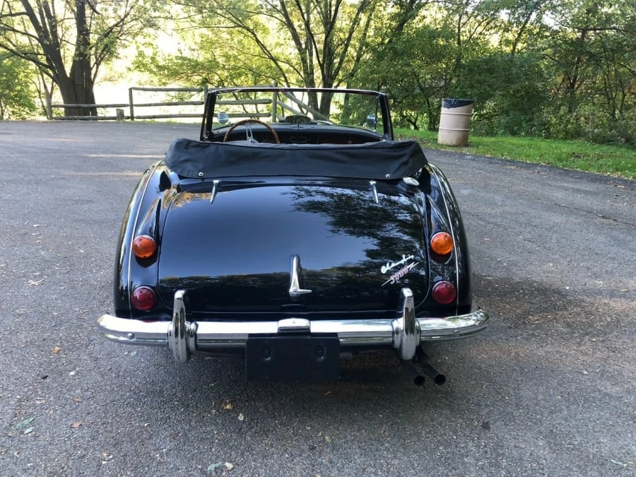 1967 Austin-Healey 3000 Mark III - Image 12 of 13