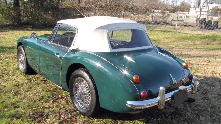 1967 Austin-Healey 3000 Mark III - Image 8 of 12