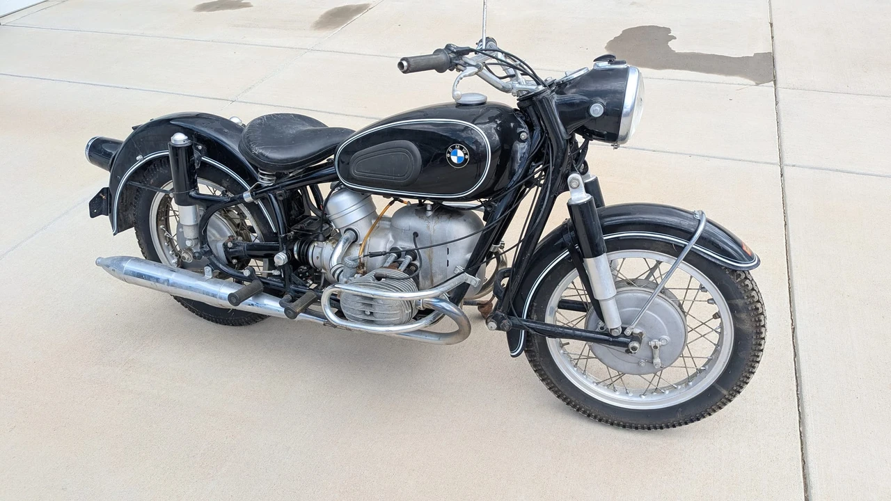 1967 BMW R50 & R50/2 & R60 & R60/2 - Image 2 of 31