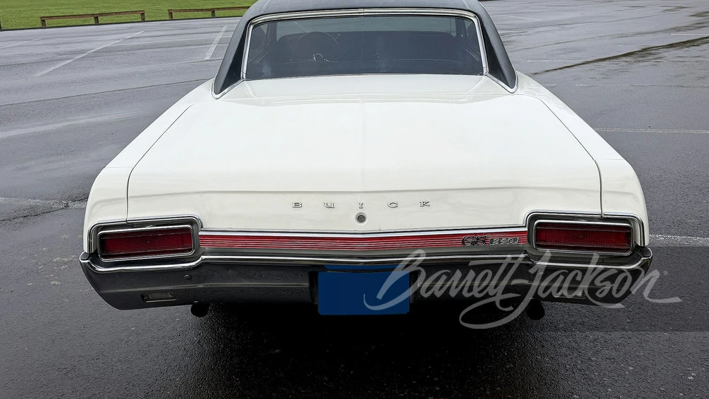 1967 Buick Gran Sport - Image 12 of 13