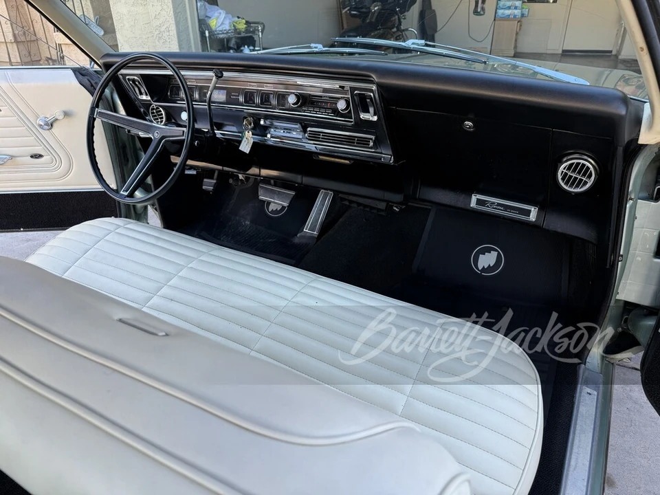 1967 Buick Riviera 2nd Gen - Image 5 of 9