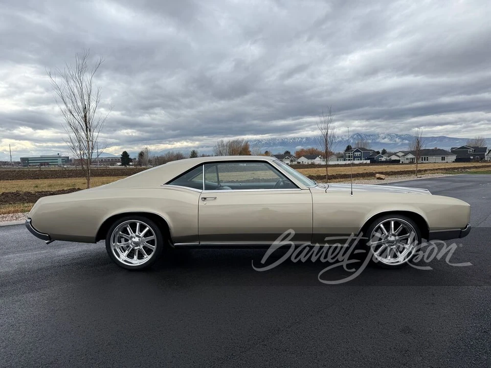 1967 Buick Riviera 2nd Gen - Image 7 of 14