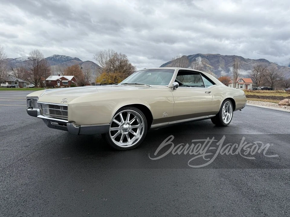 1967 Buick Riviera 2nd Gen - Image 8 of 14