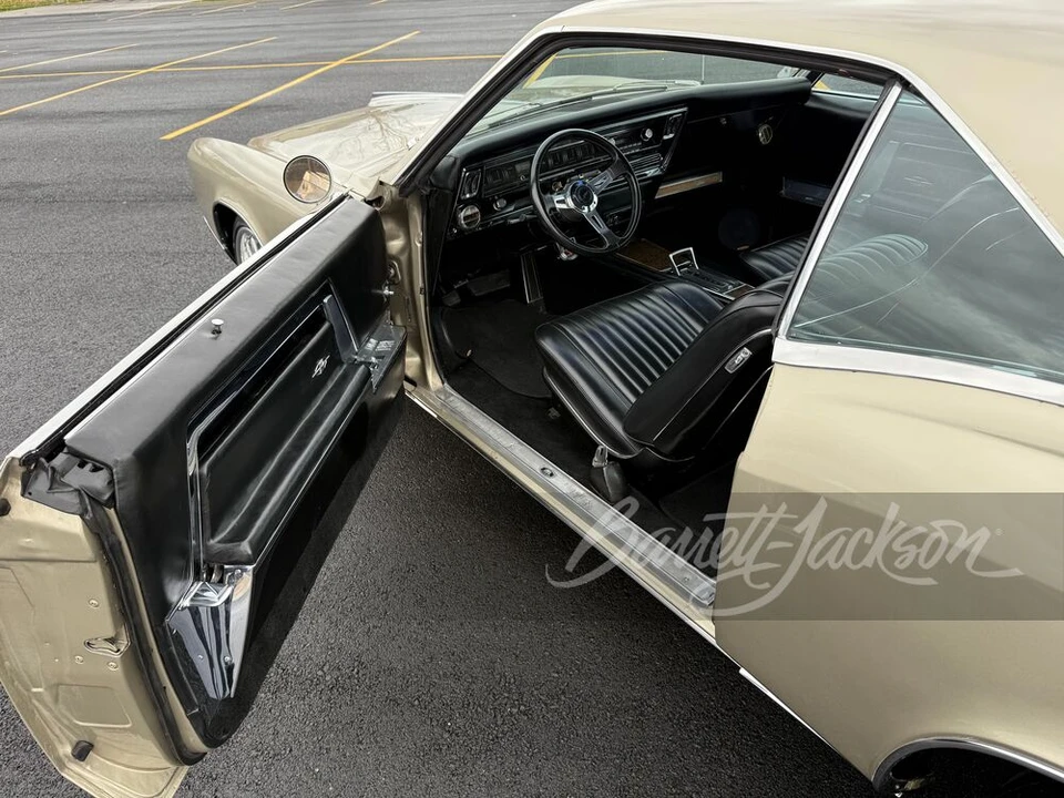 1967 Buick Riviera 2nd Gen - Image 11 of 14