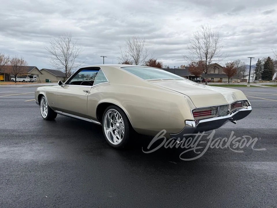 1967 Buick Riviera 2nd Gen - Image 2 of 14