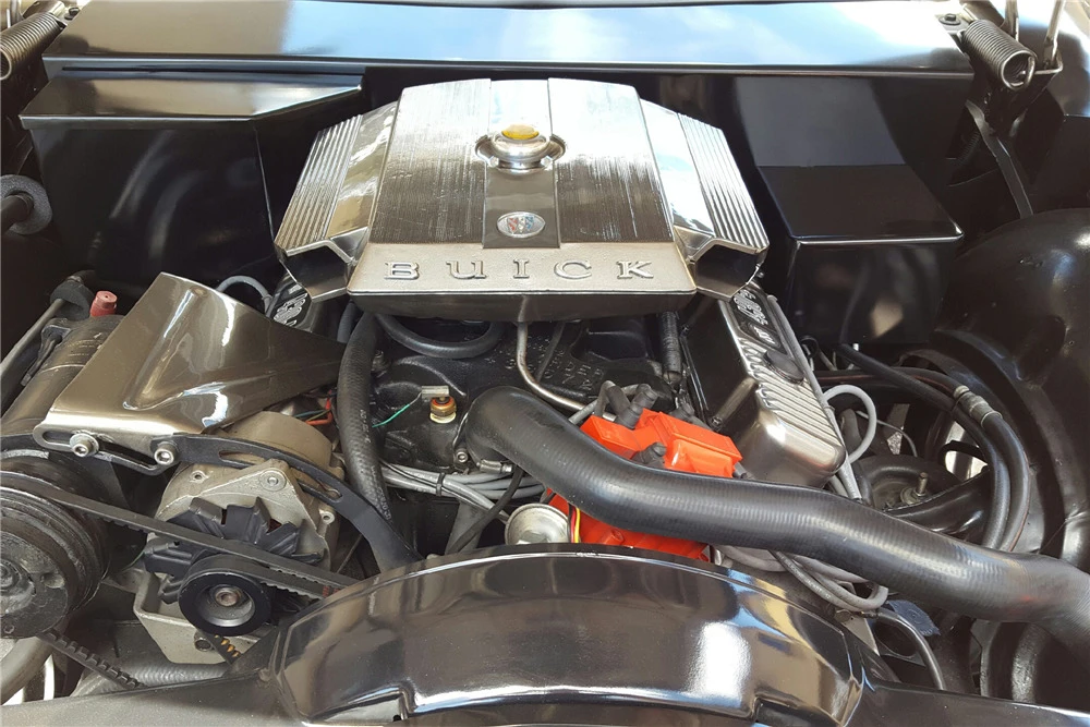 1967 Buick Riviera 2nd Gen - Image 2 of 5