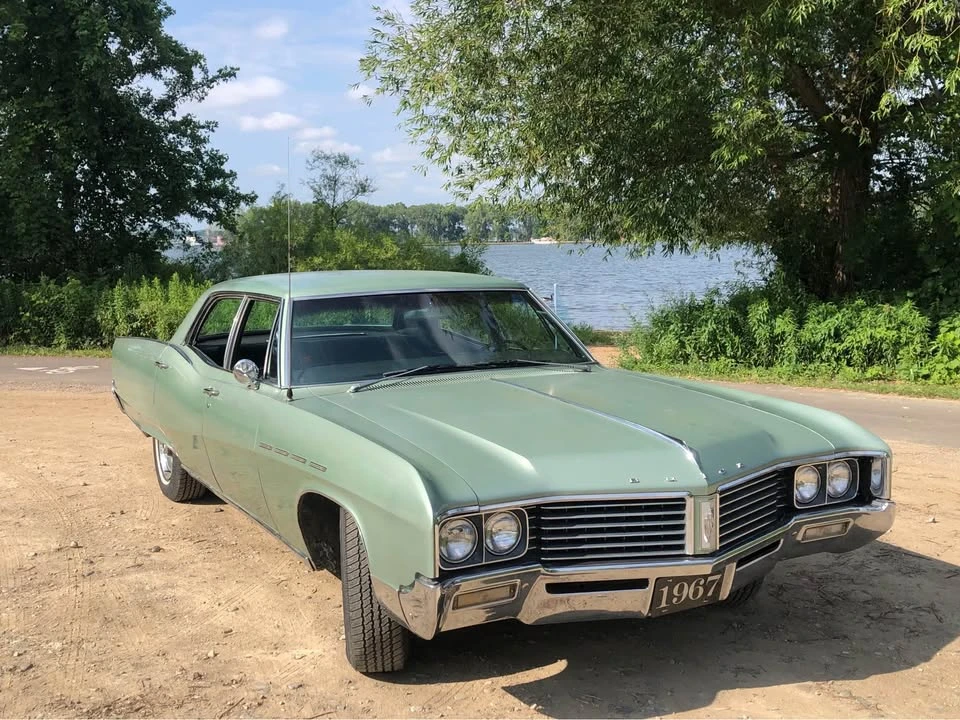 1967 Buick Electra - Image 2 of 8