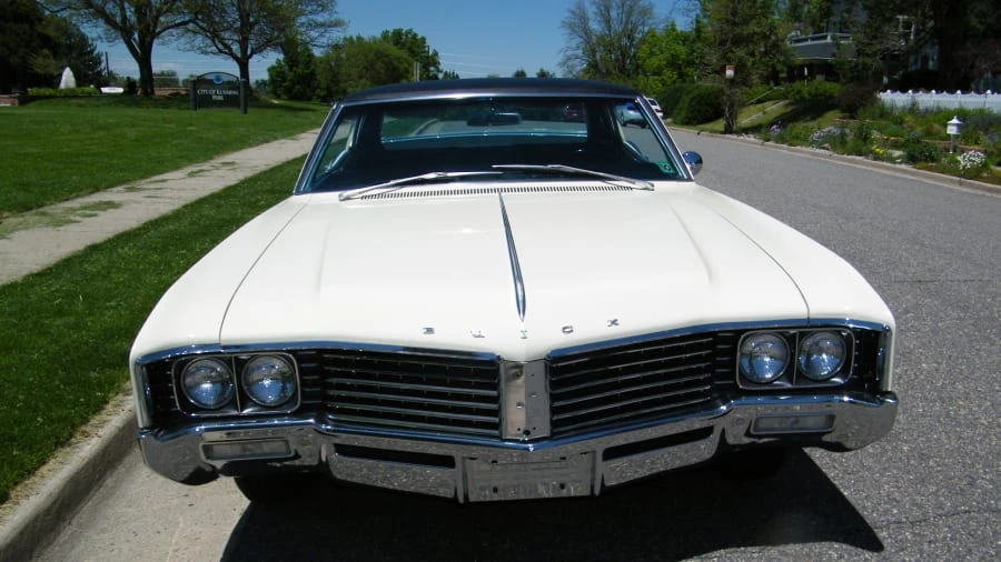 1967 Buick Electra - Image 10 of 11