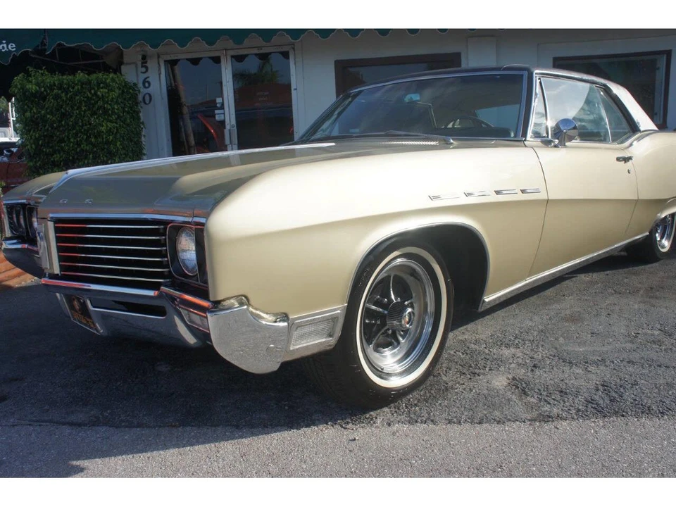 1967 Buick Electra - Image 2 of 31