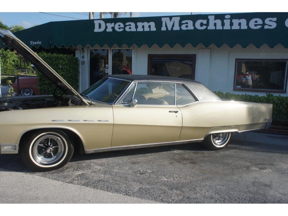 1967 Buick Electra - Image 30 of 31
