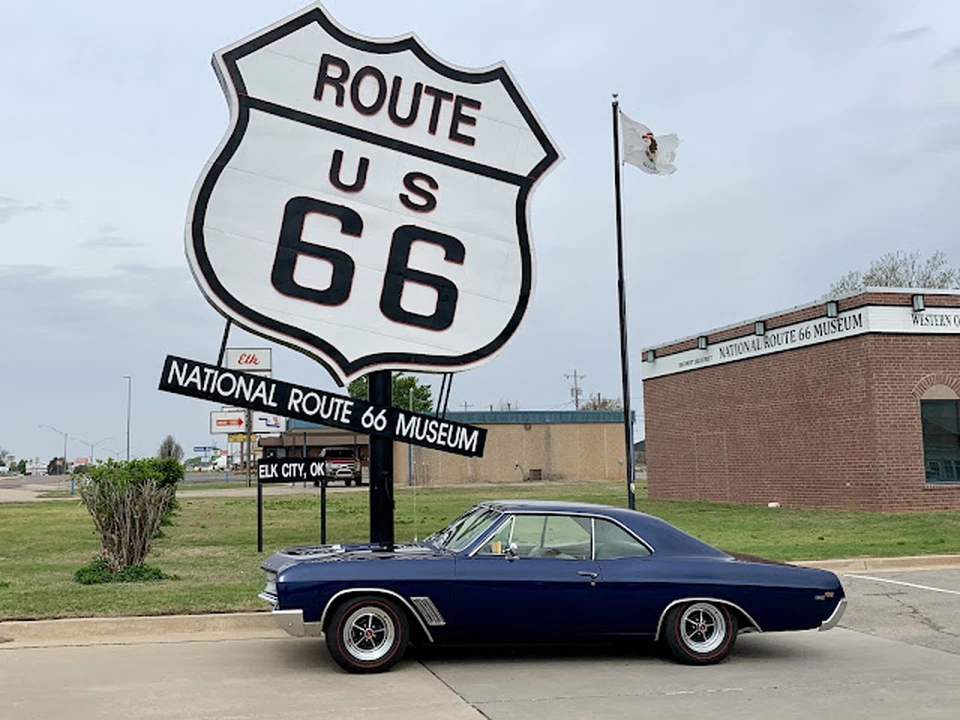 1967 Buick Gran Sport - Image 9 of 31