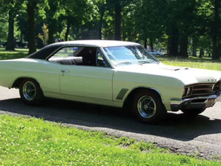 1967 Buick Gran Sport - Image 10 of 11