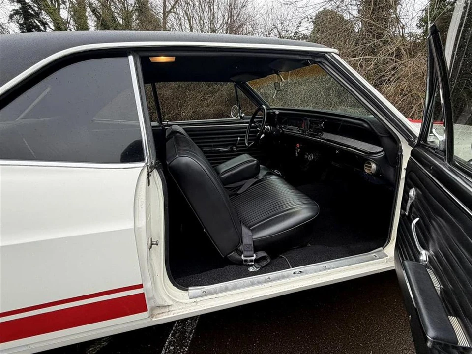 1967 Buick Gran Sport - Image 25 of 31