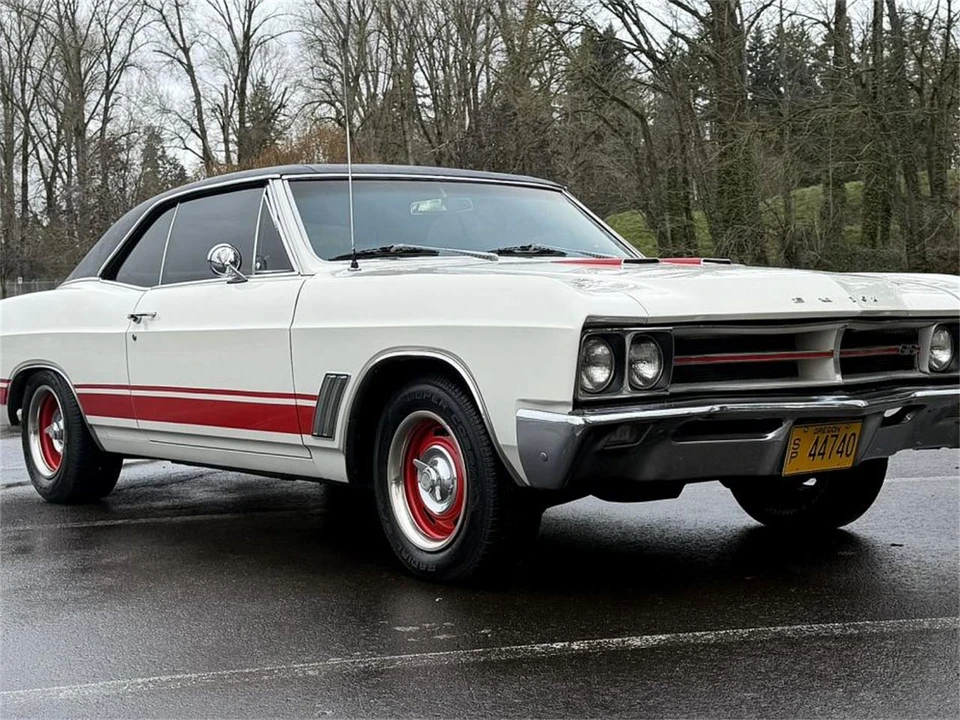 1967 Buick Gran Sport - Image 13 of 31