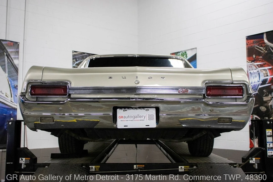1967 Buick Gran Sport - Image 20 of 31