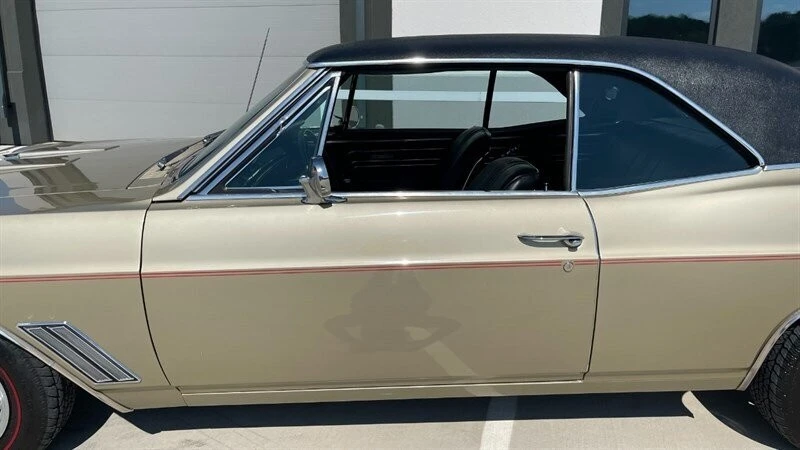 1967 Buick Gran Sport - Image 18 of 31
