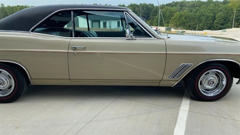 1967 Buick Gran Sport - Image 15 of 31