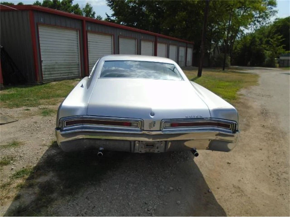 1967 Buick LeSabre - Image 22 of 24