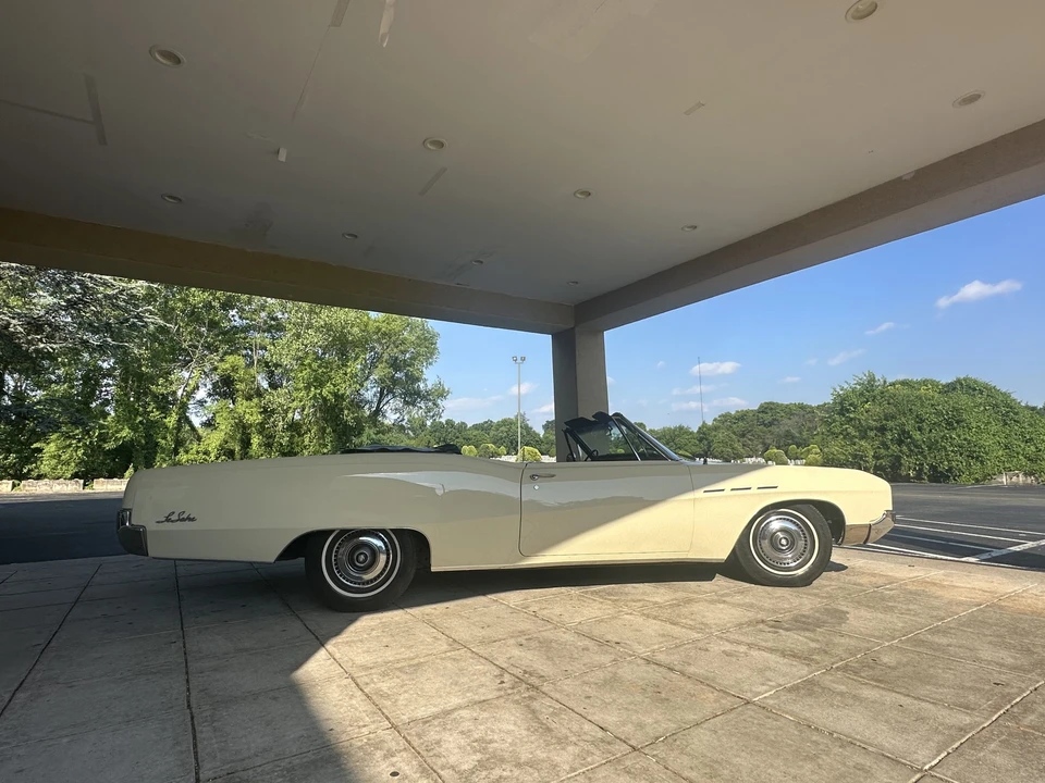 1967 Buick LeSabre - Image 15 of 31