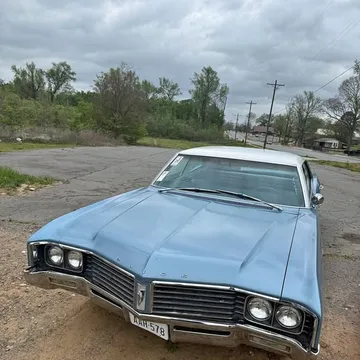 1967 Buick LeSabre Custom Sedan 4D