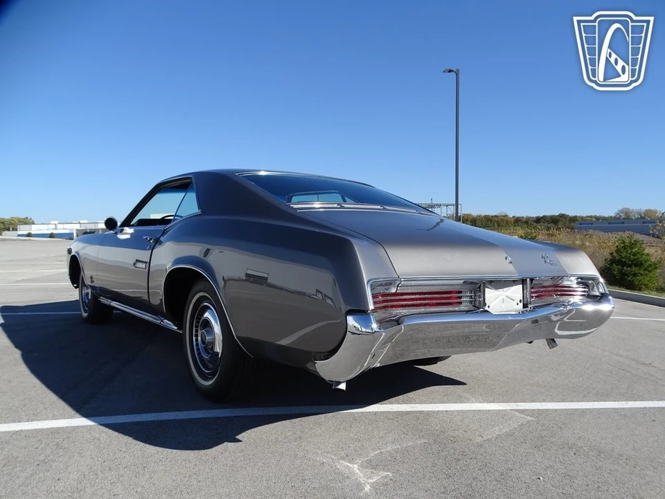 1967 Buick Riviera 2nd Gen - Image 11 of 21