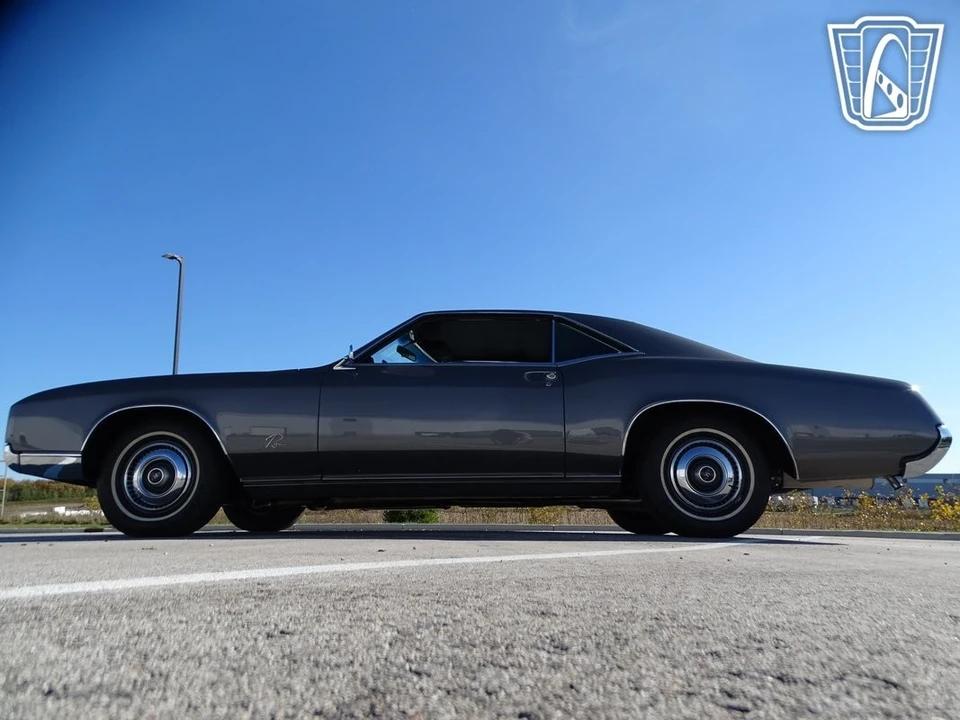 1967 Buick Riviera 2nd Gen - Image 9 of 21