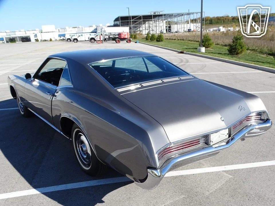 1967 Buick Riviera 2nd Gen - Image 10 of 21