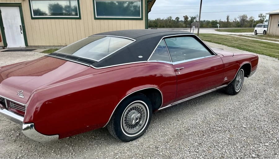 1967 Buick Riviera 2nd Gen - Image 3 of 10