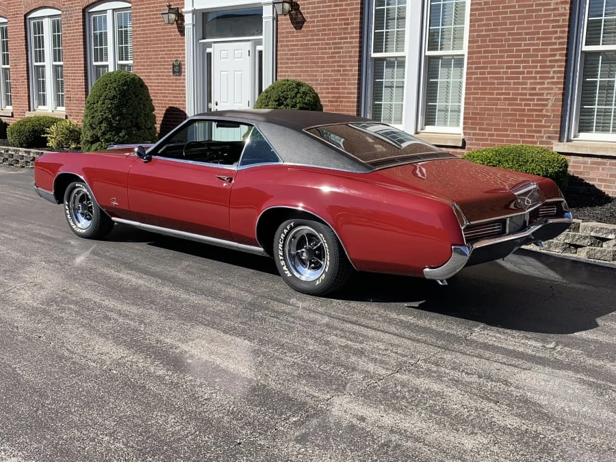 1967 Buick Riviera 2nd Gen - Image 3 of 7