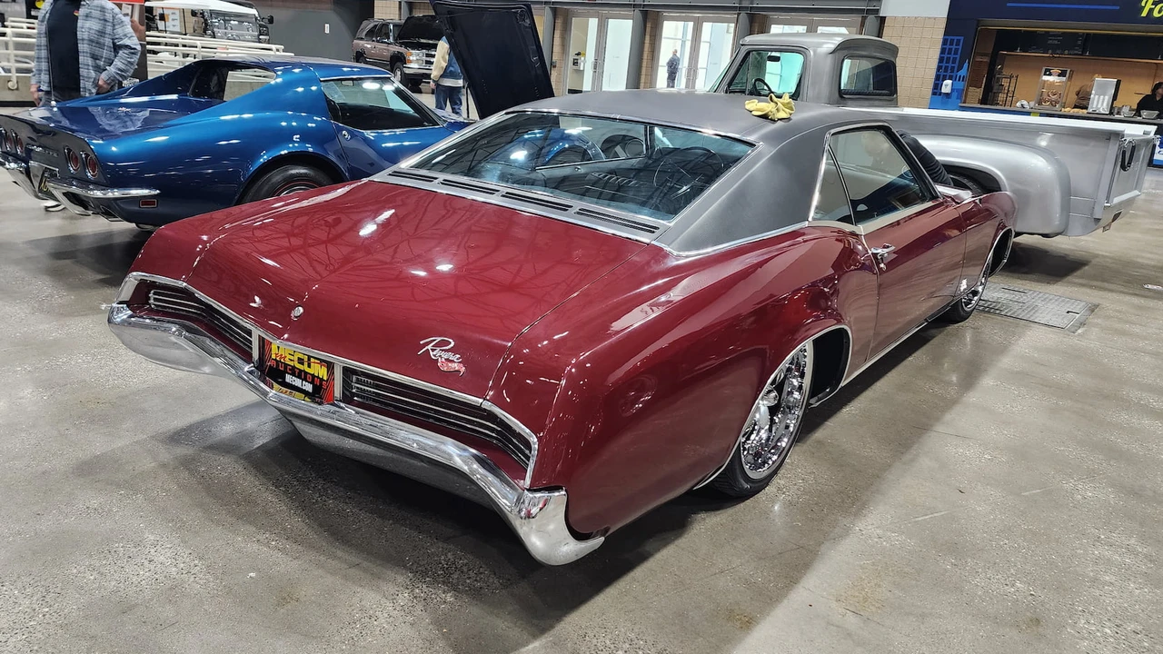 1967 Buick Riviera 2nd Gen - Image 5 of 8