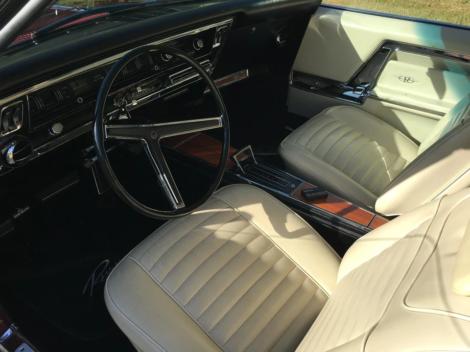 1967 Buick Riviera 2nd Gen - Image 21 of 31