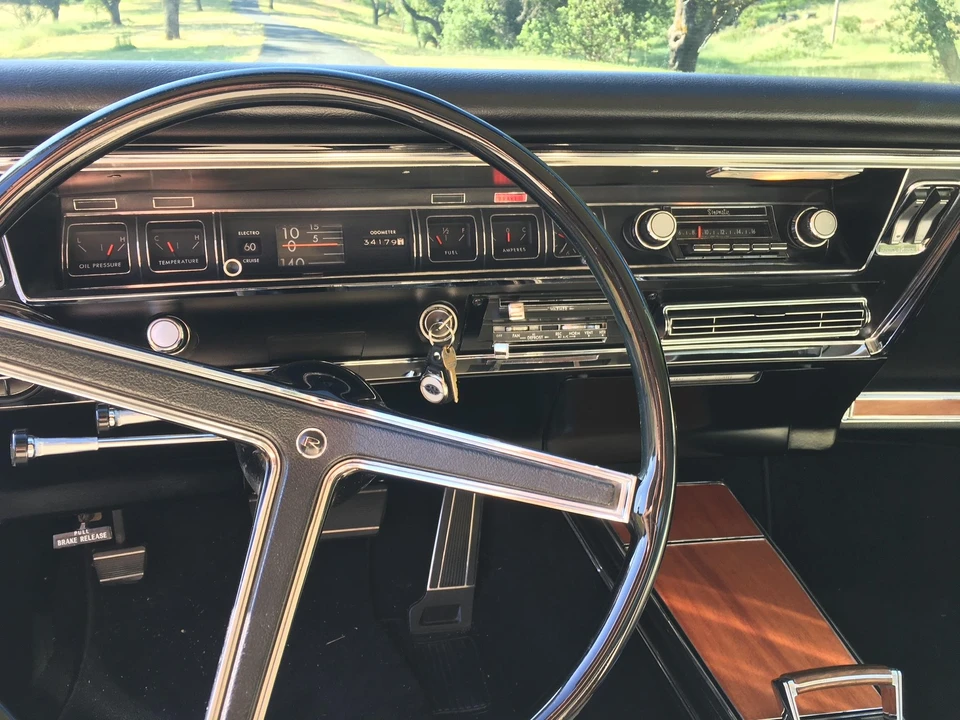 1967 Buick Riviera 2nd Gen - Image 22 of 31