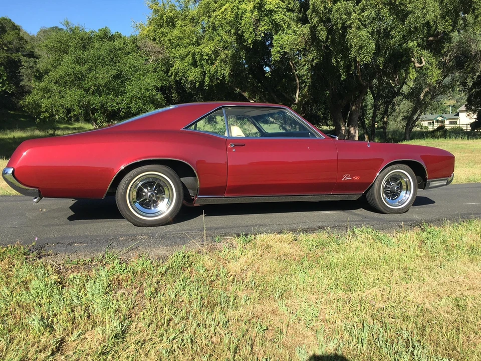 1967 Buick Riviera 2nd Gen - Image 12 of 31