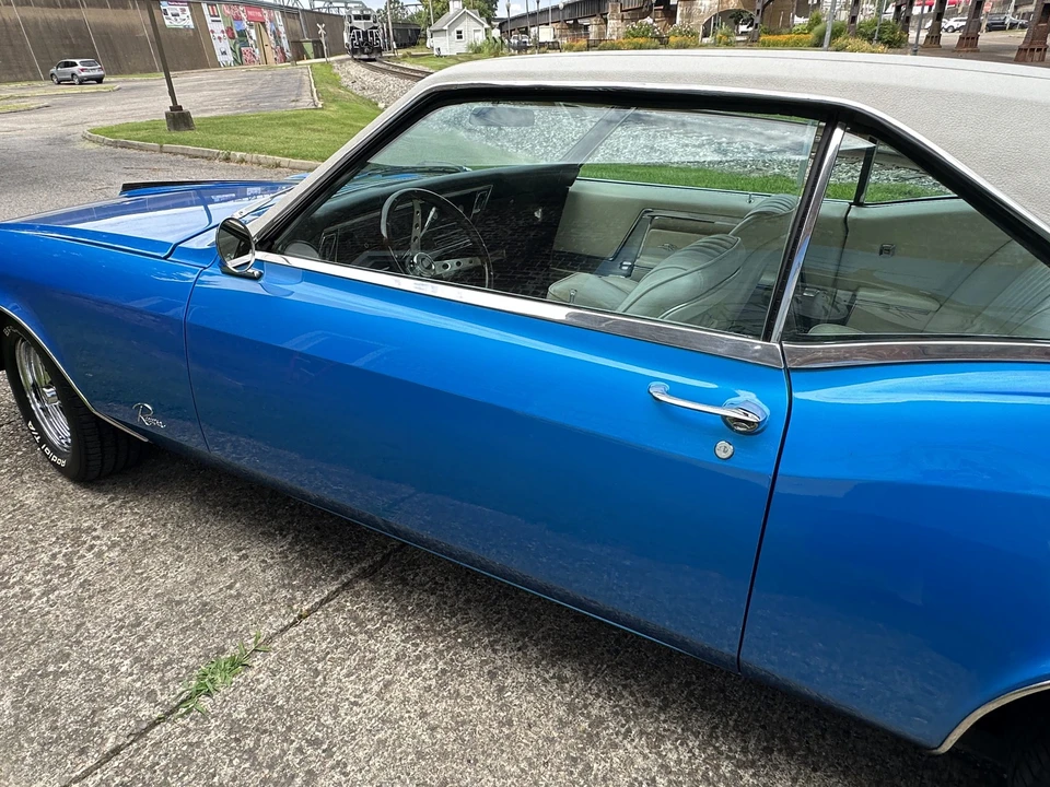 1967 Buick Riviera 2nd Gen - Image 23 of 31