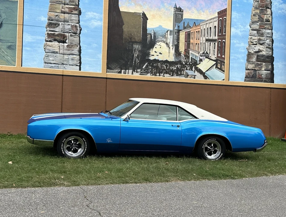 1967 Buick Riviera 2nd Gen - Image 10 of 31