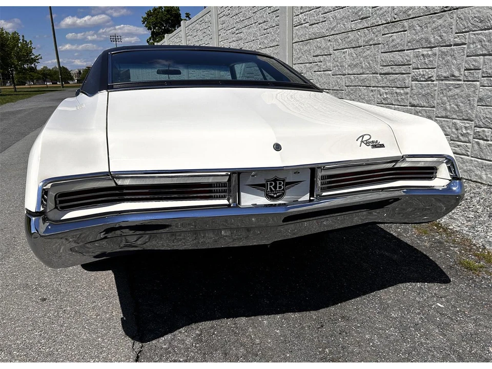 1967 Buick Riviera 2nd Gen - Image 11 of 31