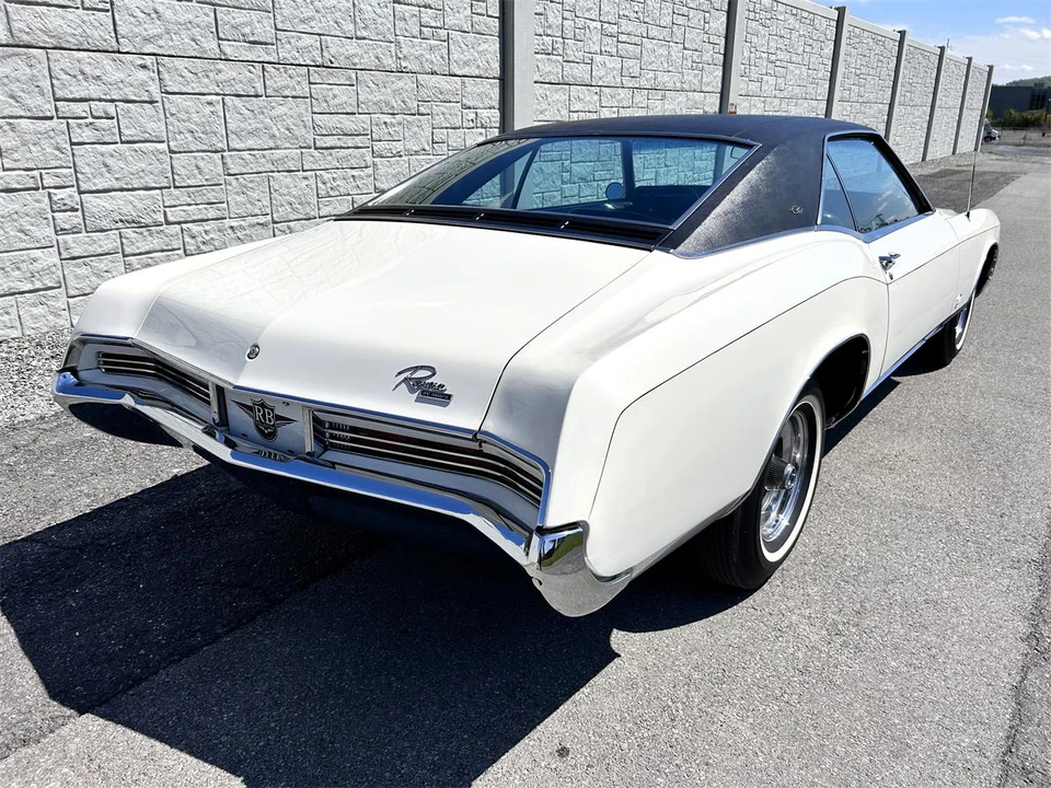 1967 Buick Riviera 2nd Gen - Image 14 of 31