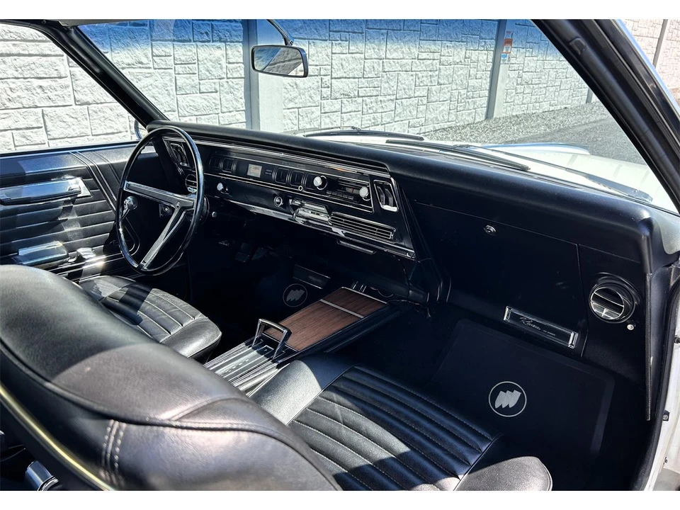 1967 Buick Riviera 2nd Gen - Image 28 of 31